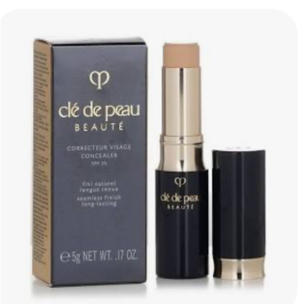 Clé de Peau Beauté Concealer in 1 Ivory